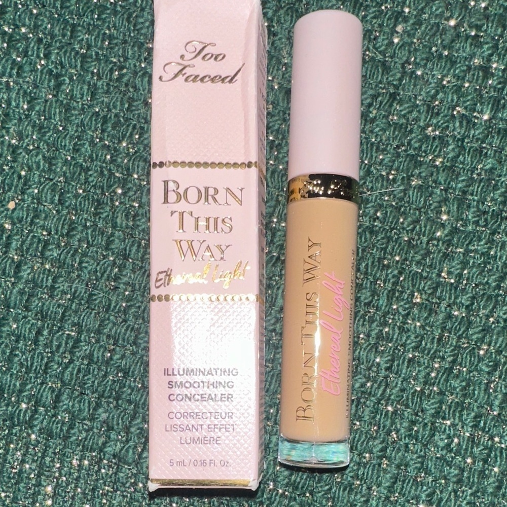 Too Faced Born This Way Ethereal Light Concealer - Honeybun